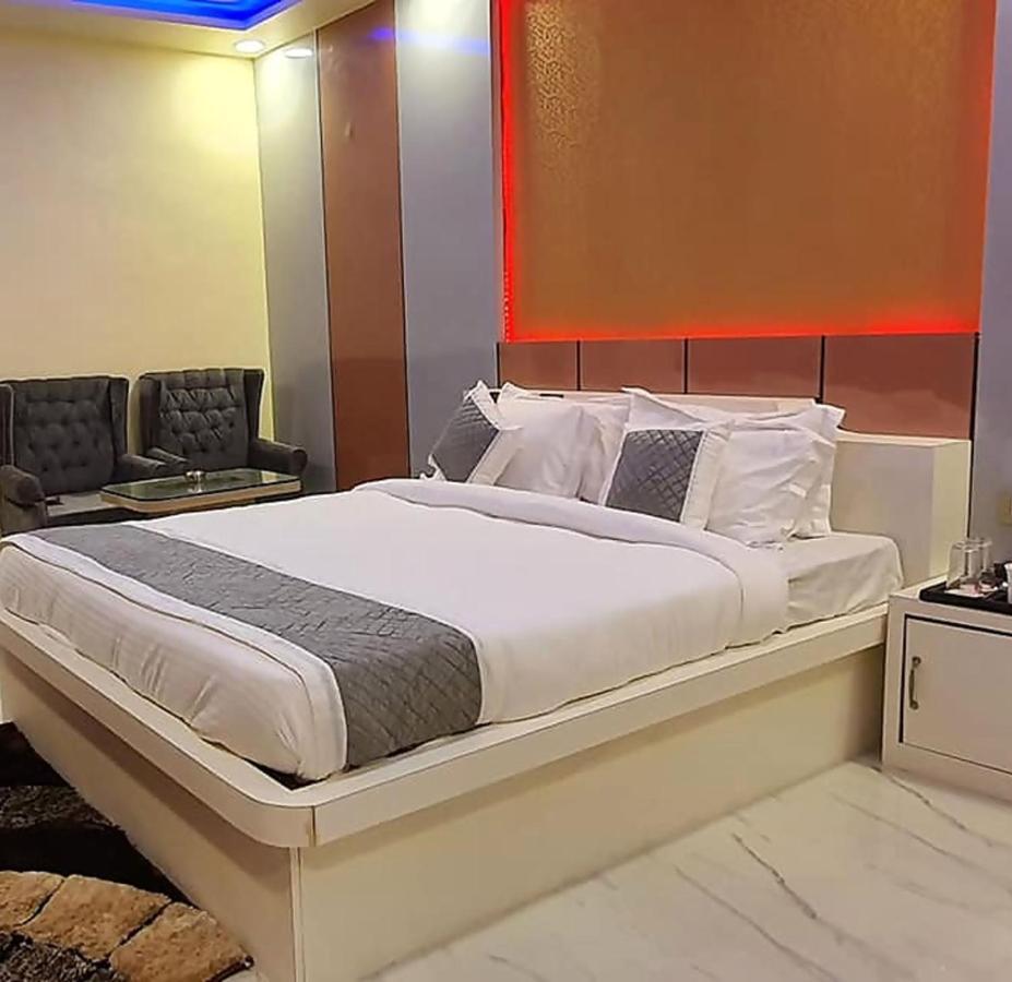 Gokul Raj By Wb Economy , Madhubani Hotel Exterior photo