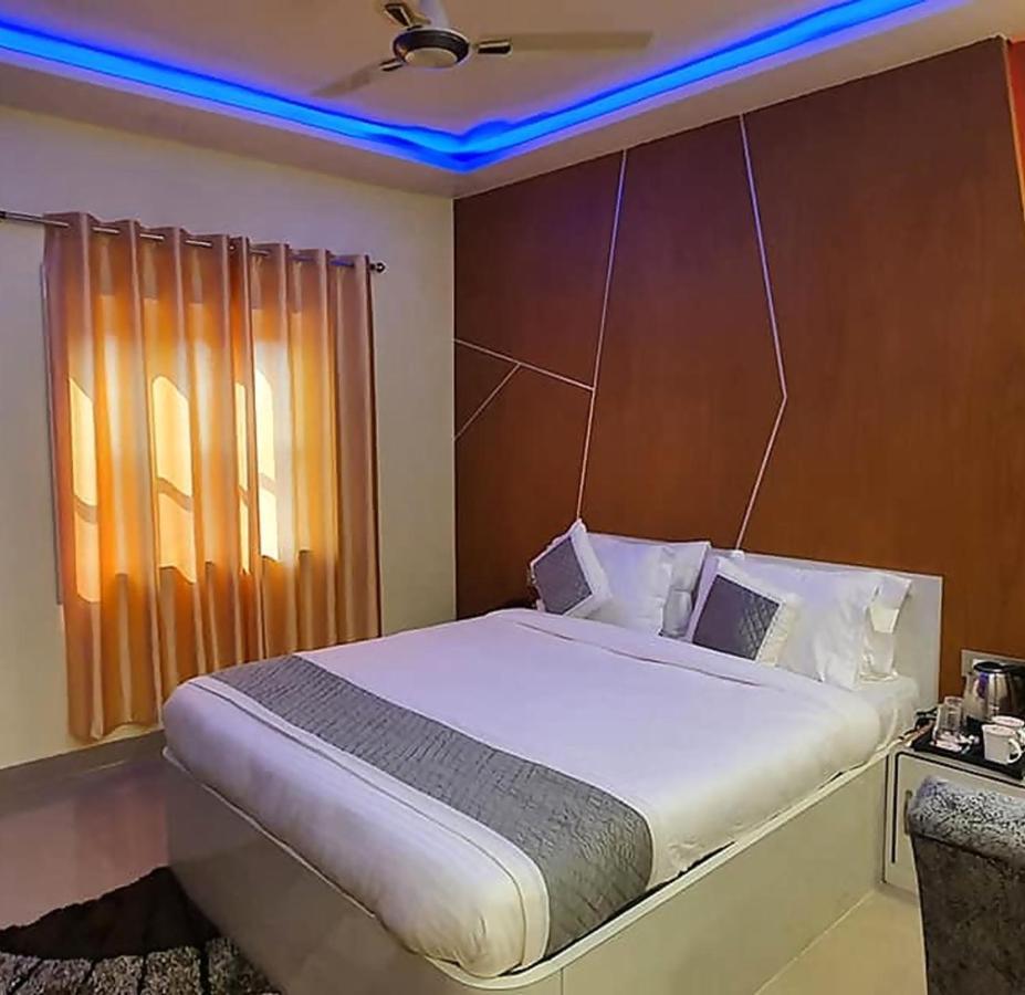 Gokul Raj By Wb Economy , Madhubani Hotel Exterior photo